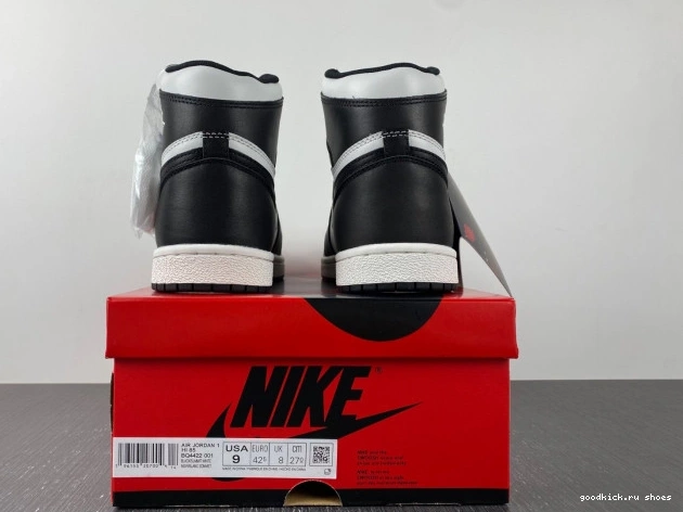 Cheap BQ4422-001 85 1 Jordan Retro White Black (2023) High 0824